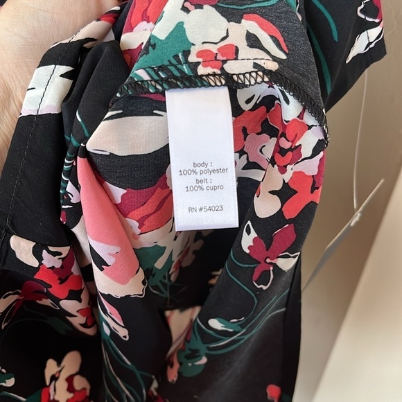 Brand New Derek Lam 10C x Athleta Black Floral Sleeveless Tank Top Lily Blouse - Picture 11 of 12